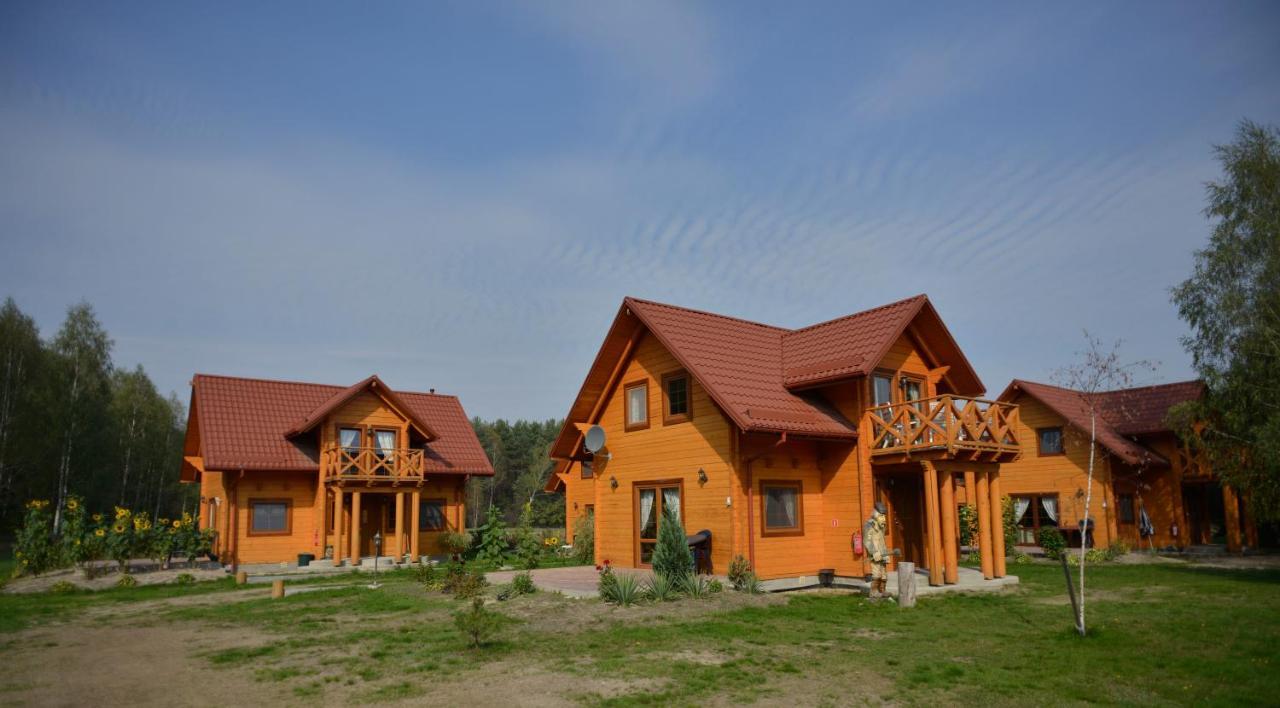 Hotel Osrodek Wypoczynkowy Ranczo Okuninka Exterior foto